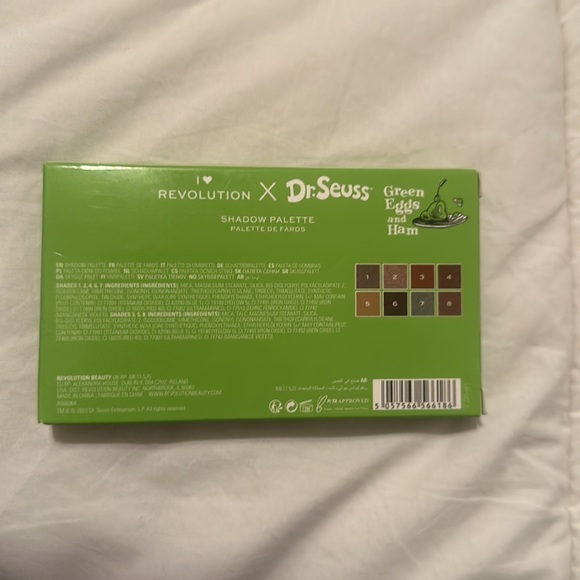 Revolution Makeup - Picture 2 of 2